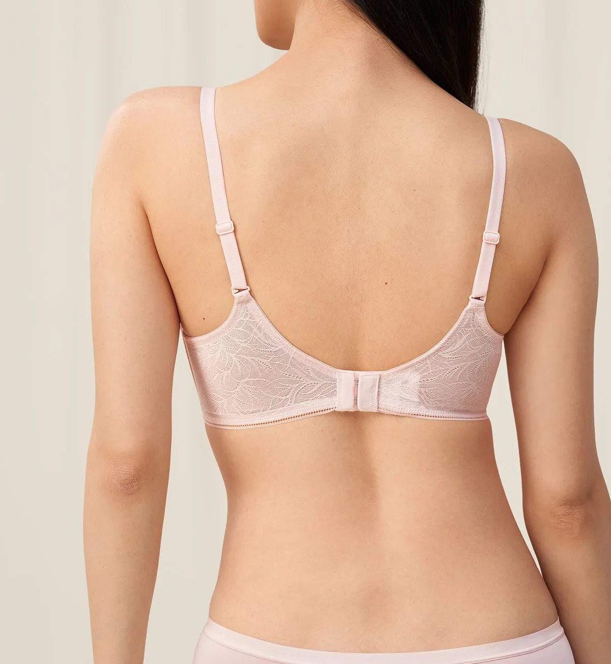 DECORATIVE INSIDE-OUT NON-WIRED PUSH-UP DEEP V BRA