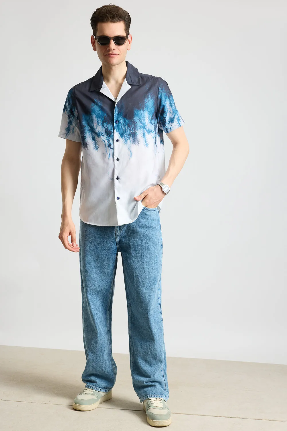 Lightening Effect Men's Resort Shirt