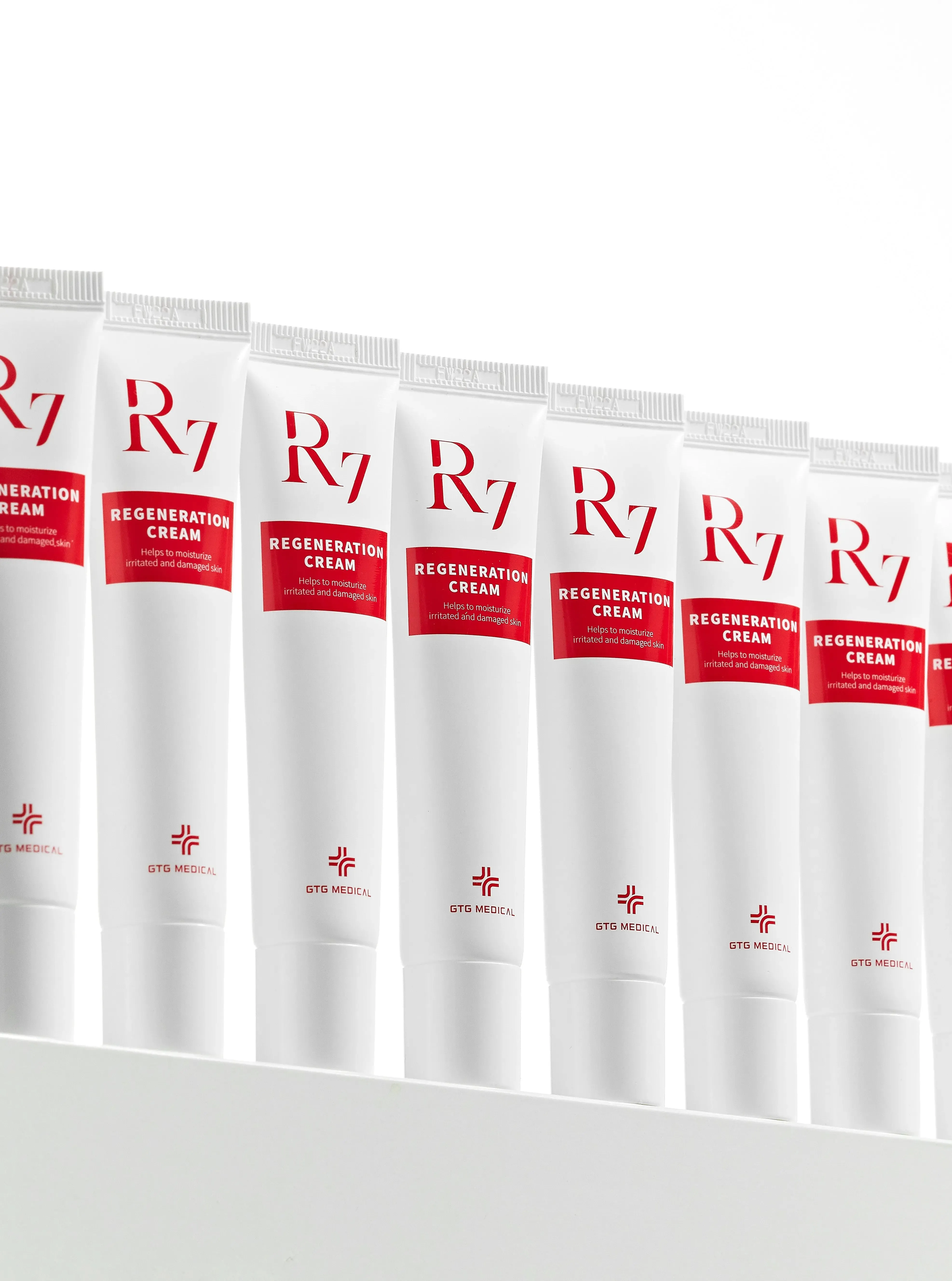 Pure Tone R7 Recovery and Regenerating Moisturising Cream