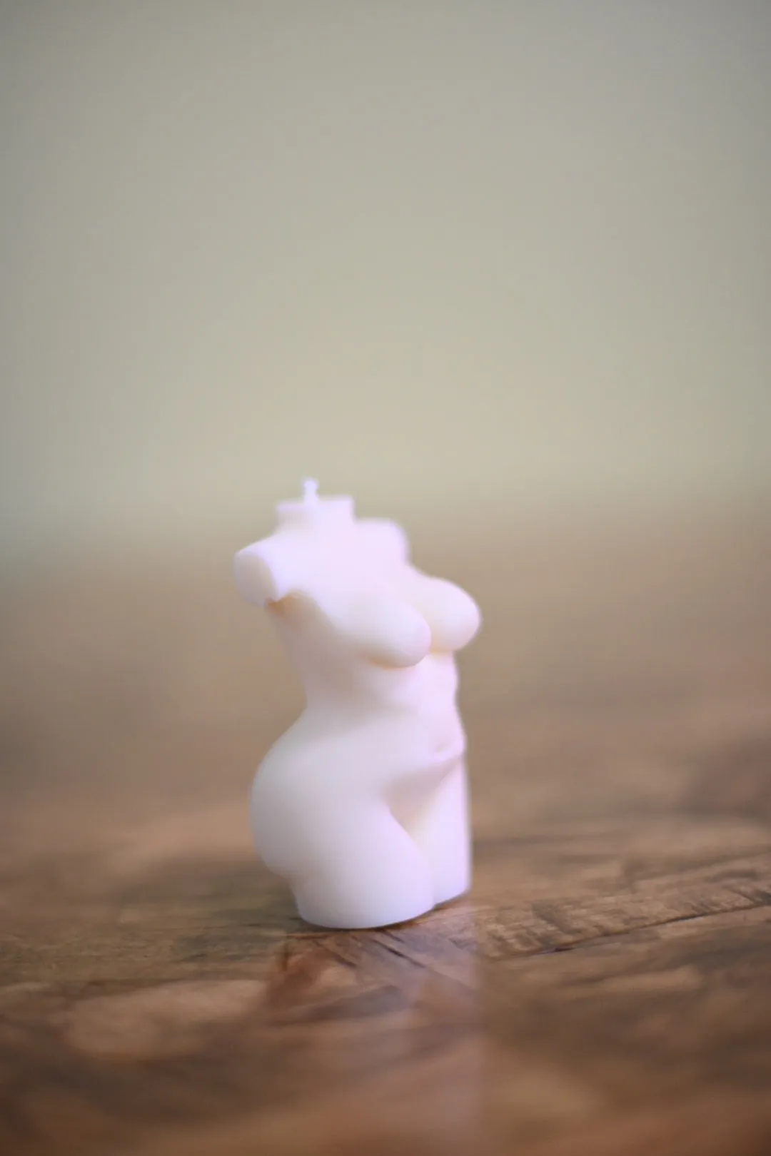 "Queen Body" Candle Collection