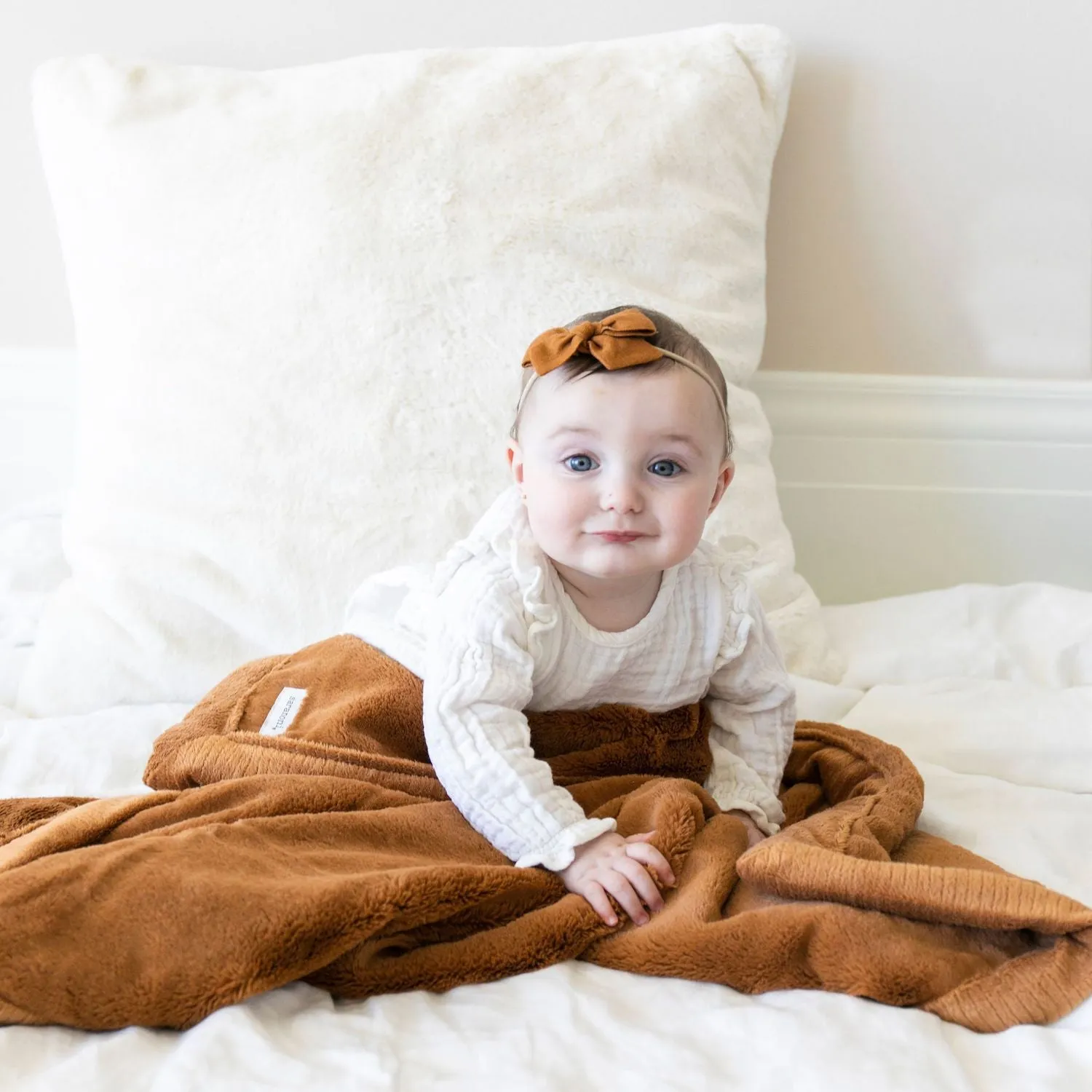 Saranoni Lush Receiving Blanket | Camel