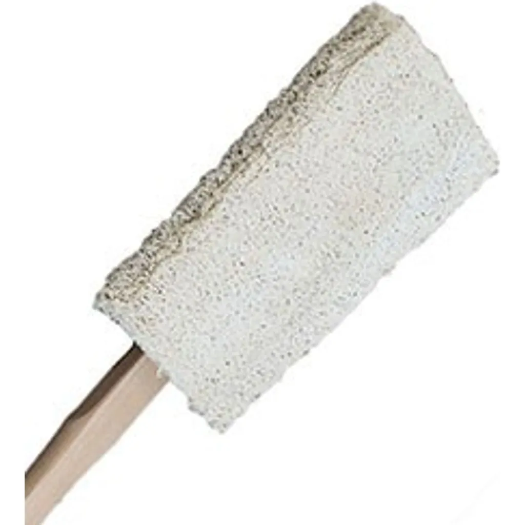 Sustainable Hemu Wood & Loofah Long Handle Bath & Shower Brush
